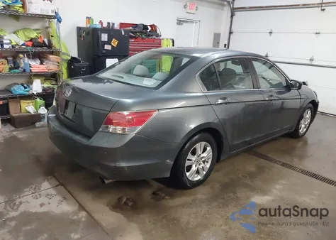 2010 Honda Accord 2.4 Lx-P z USA, uszkodzony, nr VIN 1HGCP2F46AA060179